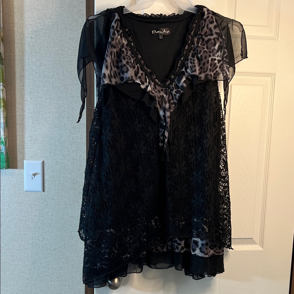 Pretty Angel Black and Leopard Print Blouse